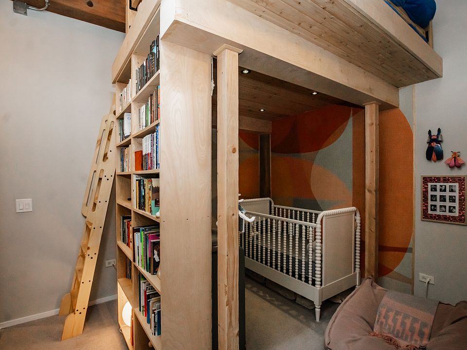 Bedroom is Lofted so has two sleeping areas