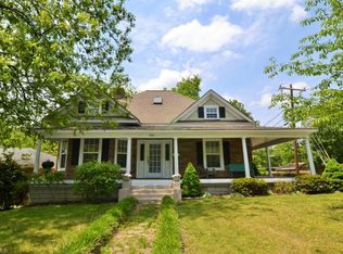 900 Glenwood Ave, Greensboro, NC 27403