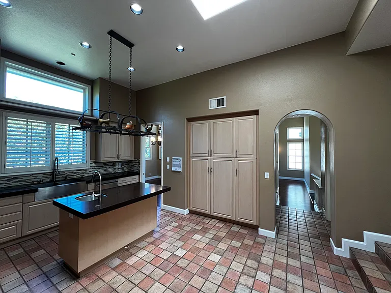 2357 Brookshire Ln — Photo 27