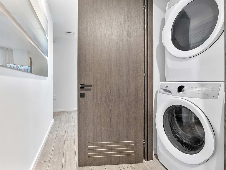 Washer/Dryer