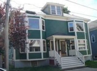 2 Newport Ave, Newport, RI 02840