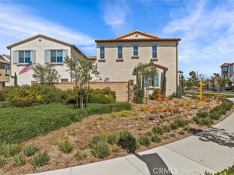 16282 Meadowhouse Ave — Photo 35