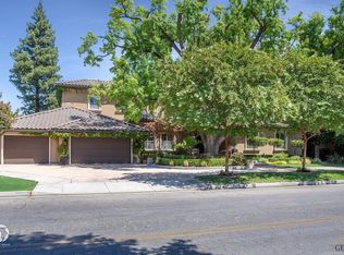840 Fairway Dr, Bakersfield, CA 93309