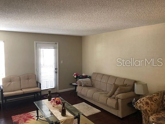2nd image of 4400 Thornbriar Ln APT 107