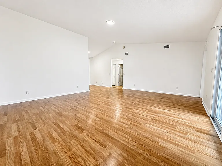 8 Rainstone Ln #A — Photo 13