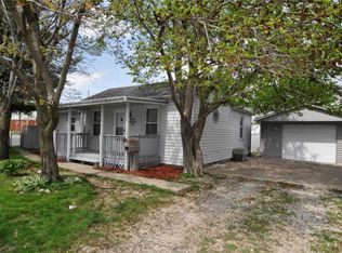 300 State St, Dupo, IL 62239