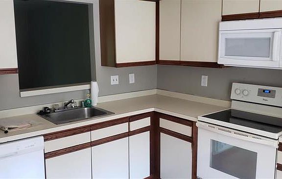 5th image of 5083 W Woodmill Dr