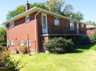 212 Sand Creek Rd, Albany, NY 12205