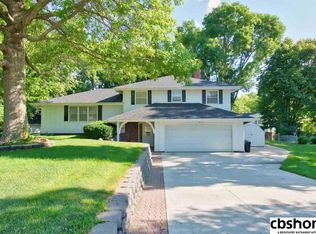 12722 Emile Cir, Omaha, NE 68154