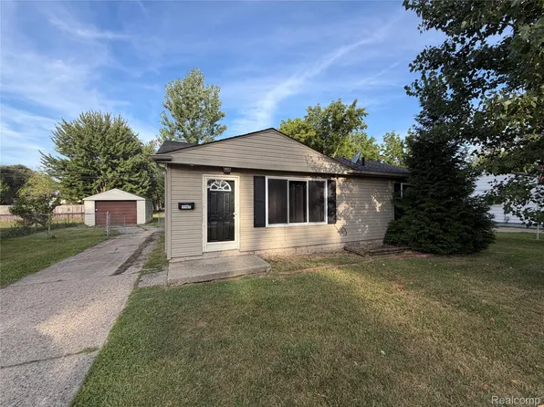 23235 Grabar Sq, Warren, MI 48089