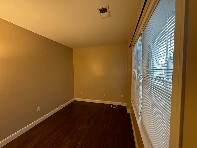 16 Fisk St #1 — Photo 9