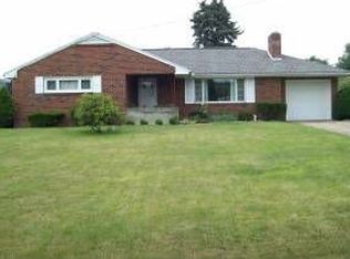 2310 Maple Dr, Ford City, PA 16226