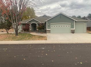398 W Davenport St, Meridian, ID 83642