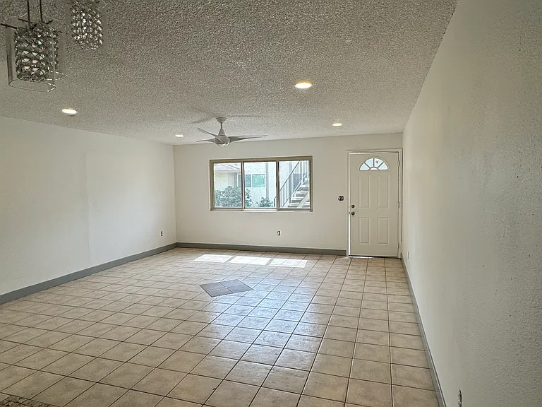 8130 N 33rd Dr #2 — Photo 5