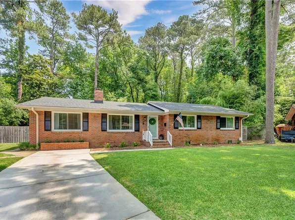 3004 Milford Ln, Virginia Beach, VA 23452