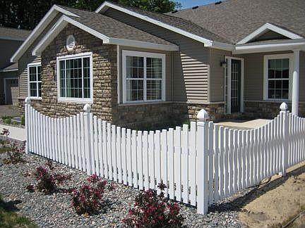 1st image of 2095 Avon Dr