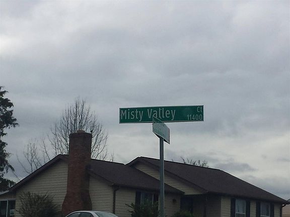 5th image of 11420 Misty Valley Ct