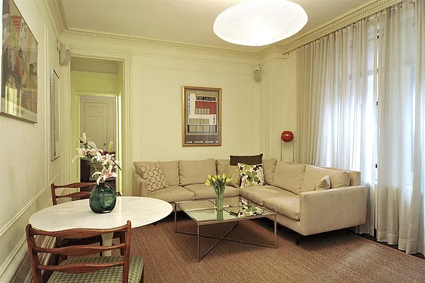 Sold by Corcoran | media 22