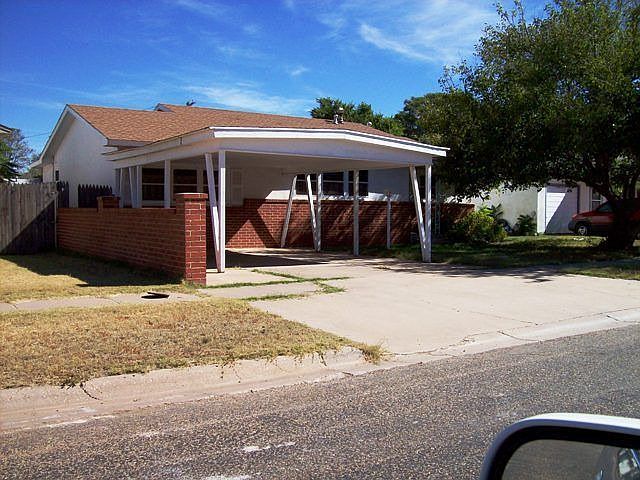 1st image of 217 E Elm Ave