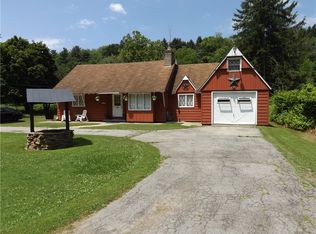 1641 Dime Rd, Vandergrift, PA 15690