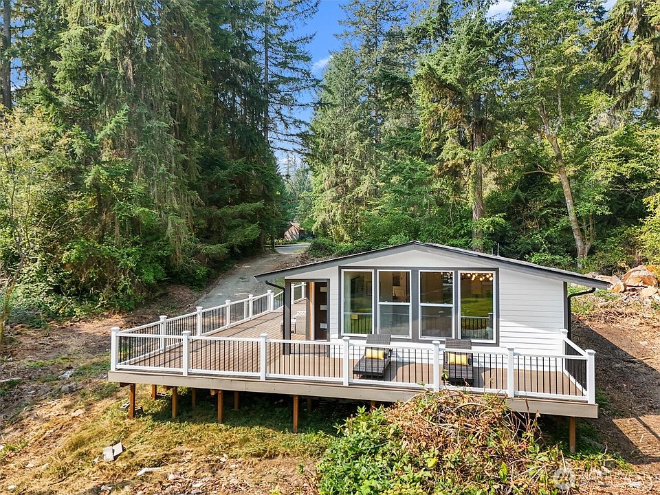 1st image of 10711 Edgewood Dr Anderson Island