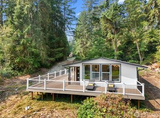 10711 Edgewood Dr, Anderson Island, WA 98303
