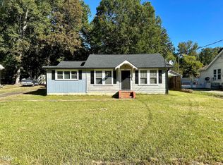 2601 Rochelle St, Durham, NC 27703