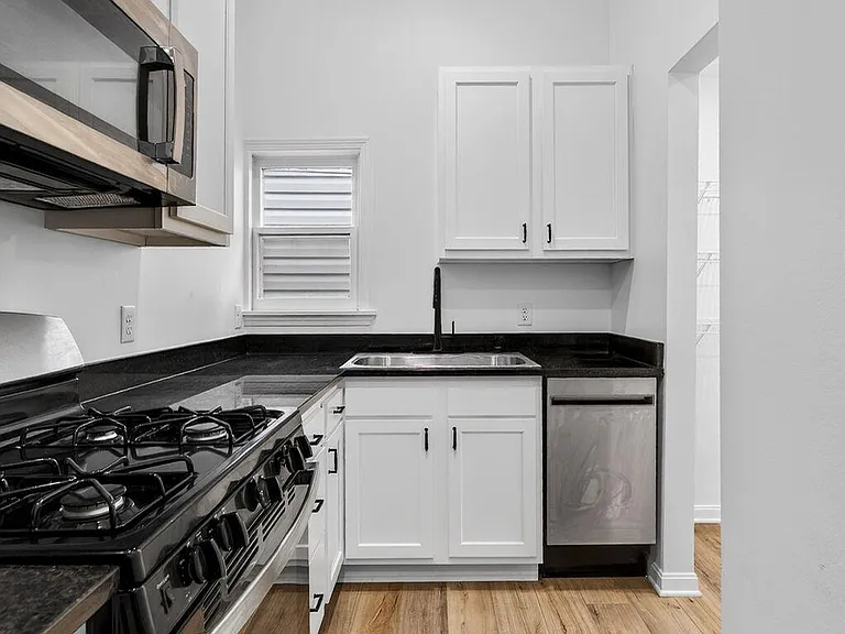 508 Lilly Ave — Photo 16