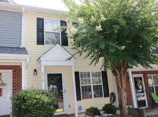 316 Malamute Ln, Greensboro, NC 27407