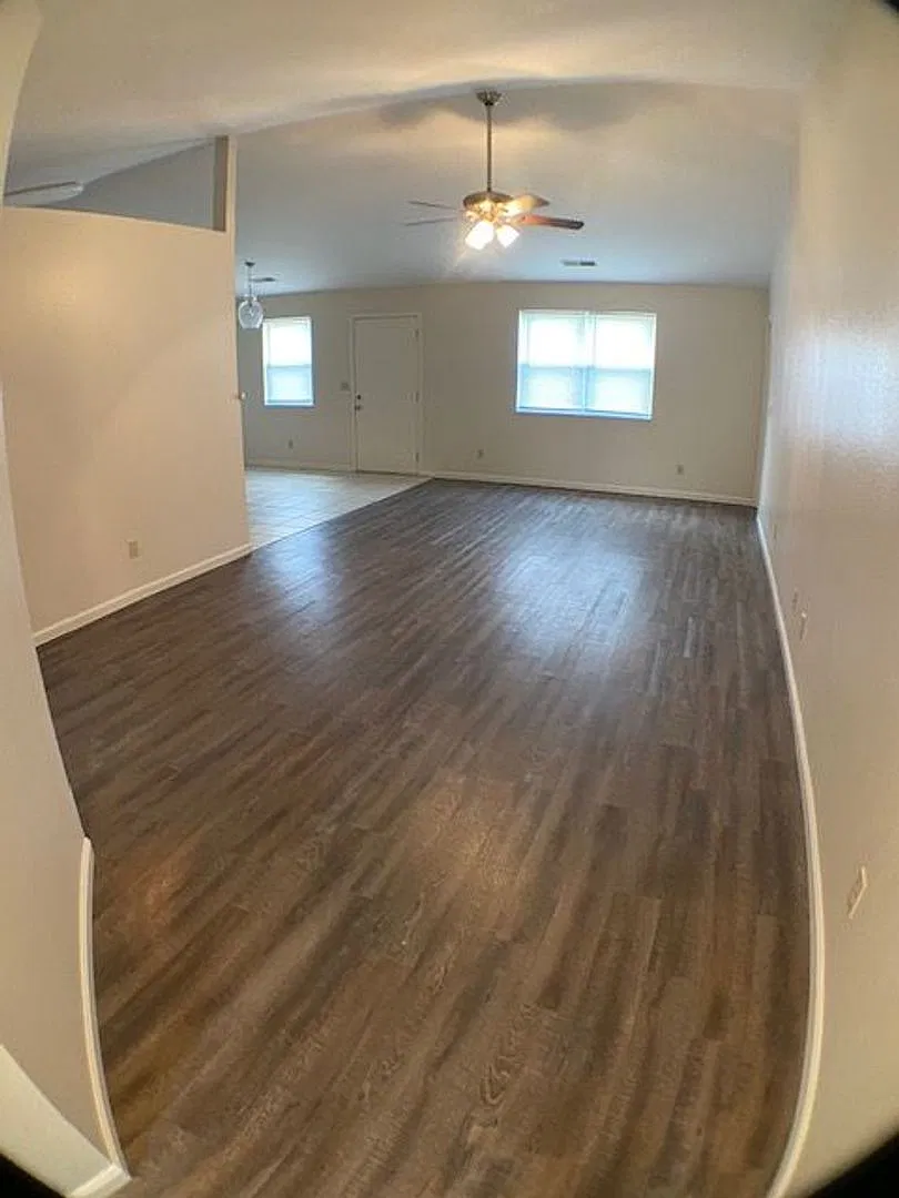 2bd/2ba apartment available December 5, 2026 — Photo 3