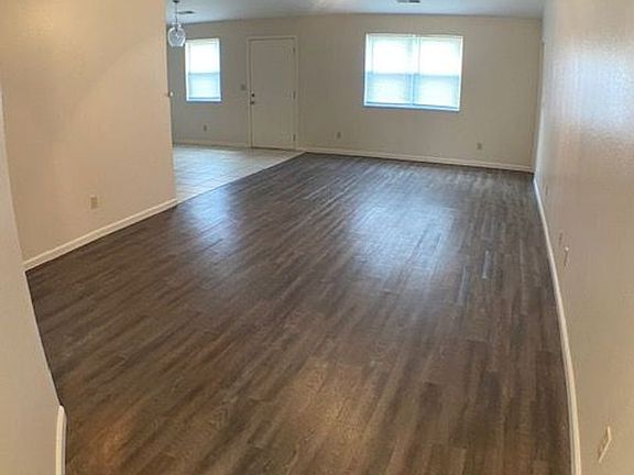 3rd image of 1928 Allyson Ct #1