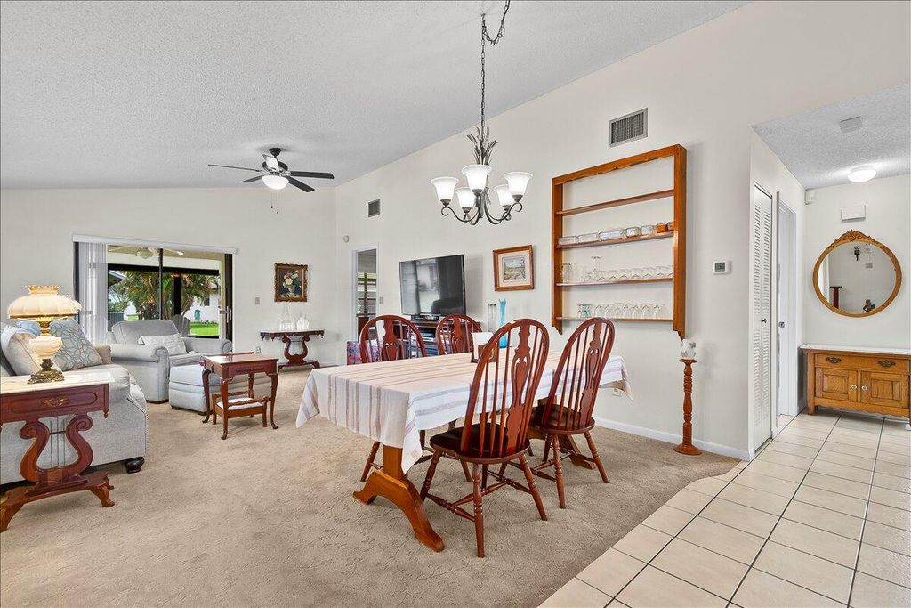 1430 Pines Lane, West Palm Beach, FL - View 4