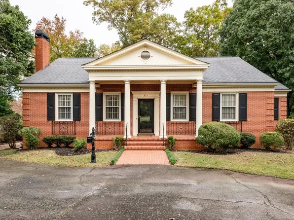 517 E College St, Griffin, GA 30224
