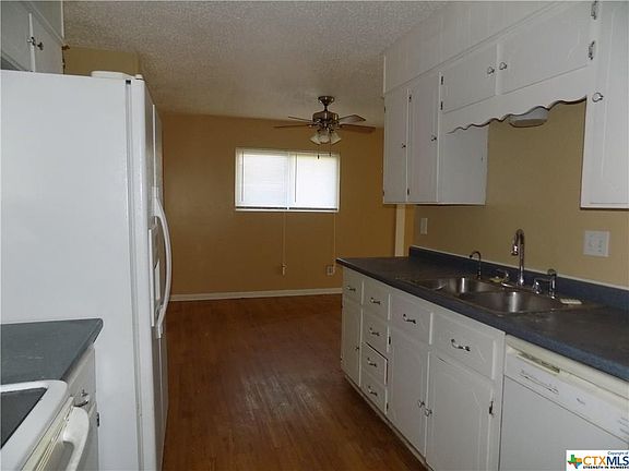 5th image of 1402 Janis Dr