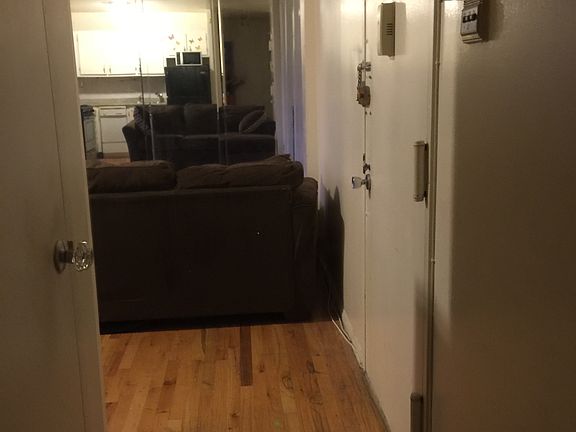 2nd image of 1417 31st Ave APT 4C
