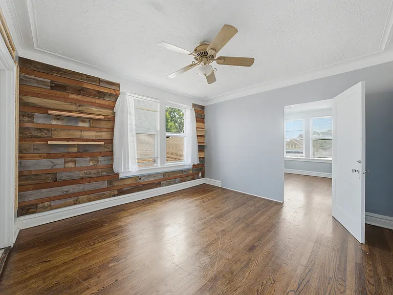 6939 S Komensky Ave #2 — Photo 6