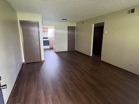 3rd image of 4540 Bonita Dr #1