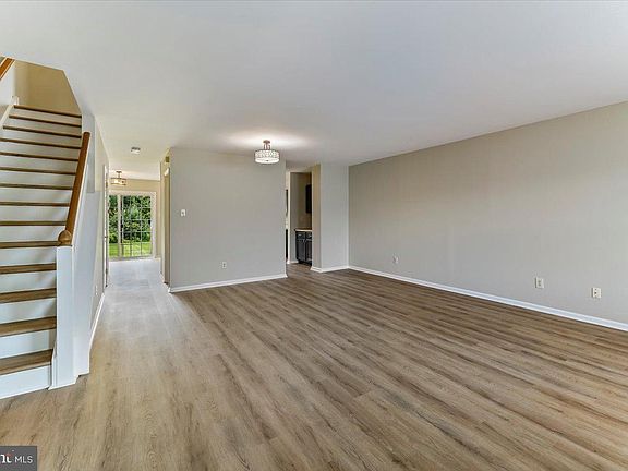 2nd image of 113 Cambridge Cir #52