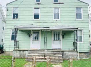 27-29 Edwin St, Bridgeport, CT 06607