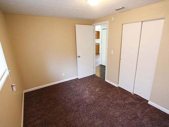 5th image of 2007 Palmdale St