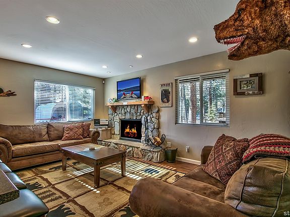 3rd image of 3589 Shirley Ave