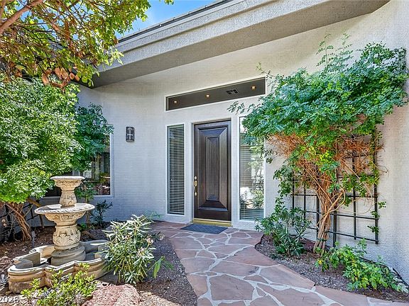 3rd image of 9437 Canyon Mesa Dr