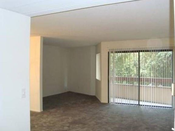 Living Room w/ Balcony