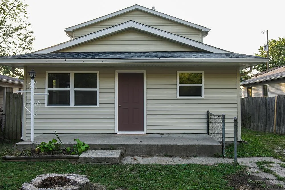 3846 Aurora St photo 1
