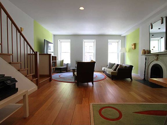 2nd image of 411 E 50th St