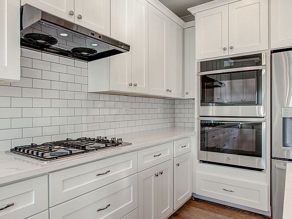 5th image of 278 Cara Ln