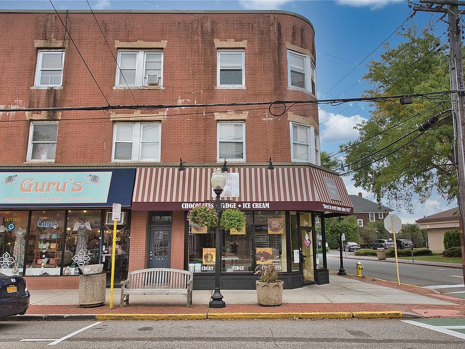 128 Deer Park Ave, Babylon, NY 11702 Zillow