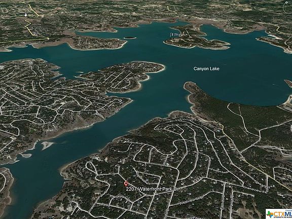 2nd image of 2207 Waterfront Park Dr