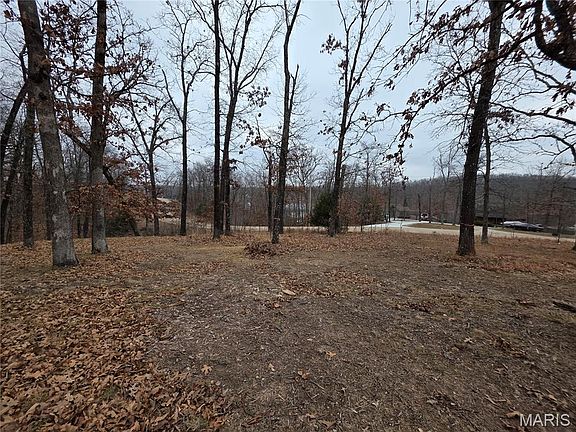 5th image of 7074 Lake Point Dr