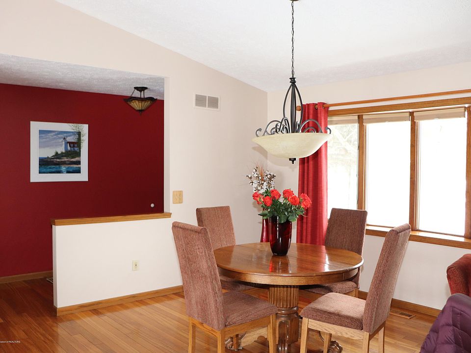 8491 Bath Rd, Laingsburg, MI 48848 Zillow